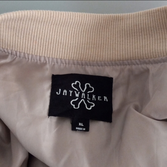 Jacket - Picture 6 of 8